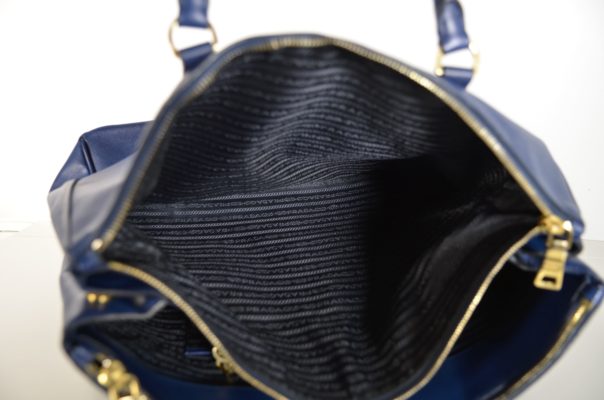 EM BAG SPA_Vorher-Nachher-Vergleich_Fotoimpression_Prada_#3835_Nachher3_freigestellt.jpg-min