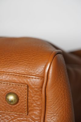 Nachher – Taschenreparatur / Taschenfärbung / Taschenreinigung Vorher-Nachher Effekt