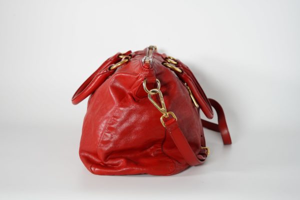 Nachher – Taschenreparatur / Taschenfärbung / Taschenreinigung Vorher-Nachher Effekt