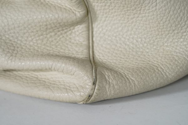 Vorher – Taschenreparatur / Taschenfärbung / Taschenreinigung Vorher-Nachher Effekt