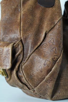 Vorher – Taschenreparatur / Taschenfärbung / Taschenreinigung Vorher-Nachher Effekt